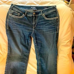 Size 18 Silver Jeans Co. suki mid/ slim boot